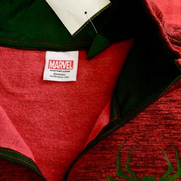 SOLD - SPIDERMAN Long Sleeve Zip Performance Top - Picture 4 of 4